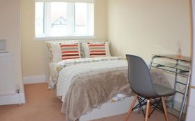 Beachfront Worthing Homestay Room